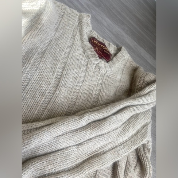 Abercrombie Vintage Ribbed Knit 🤍🧶 - Picture 4 of 7